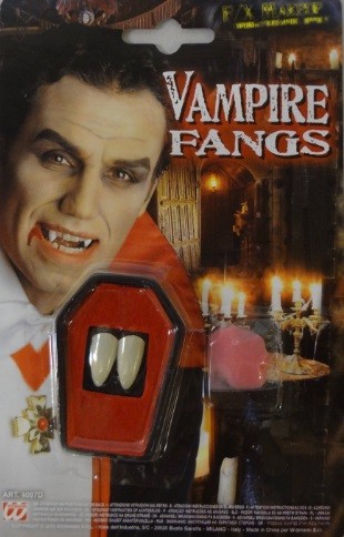 Vampir Eckzähne mit Haftcreme